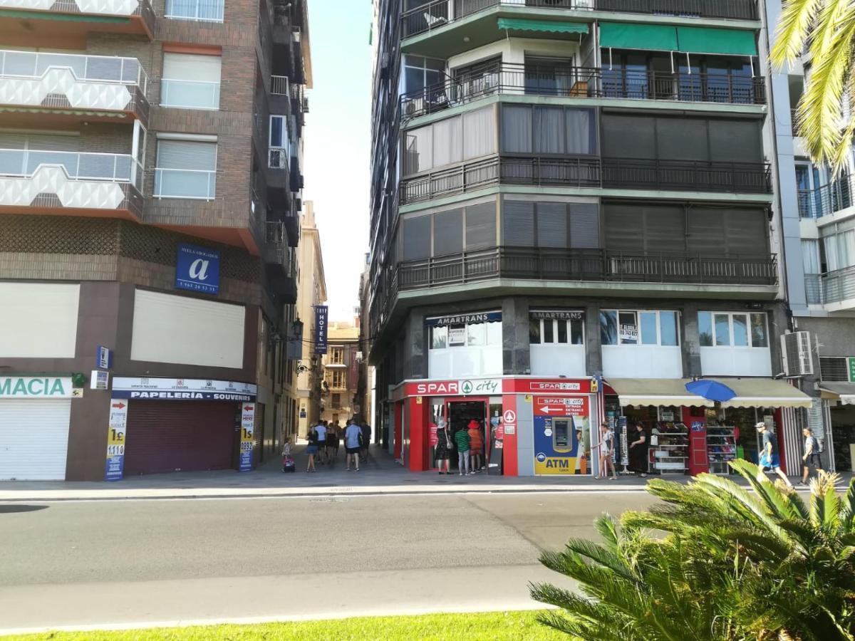 Alexander Apartments Alicante Bagian luar foto